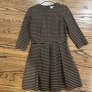 GAP Babydoll Dress w/ pockets great condition!